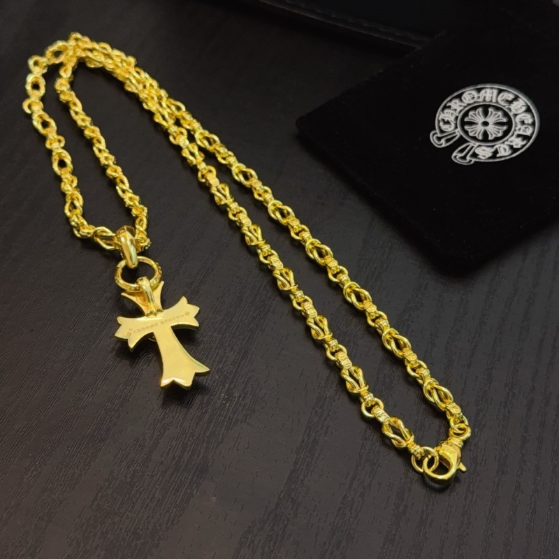 Ch*0me He**ts necklaces